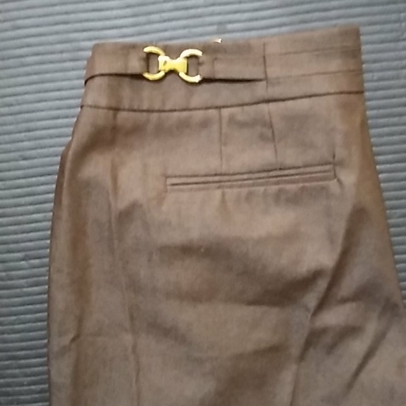 New York & Company - Picture 3 of 3